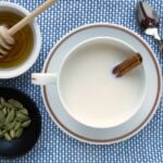 milk with cardamom and honey recipe
