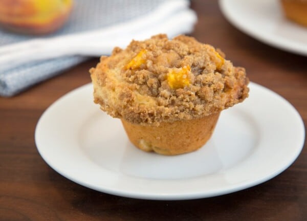 peach crumb muffin recipe