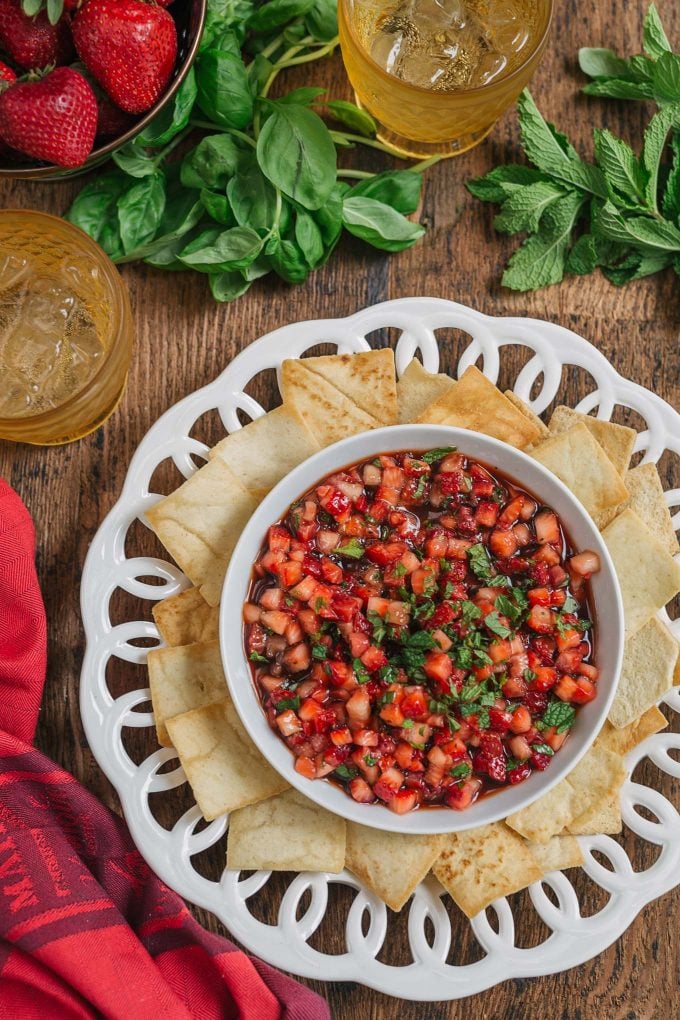 strawberry salsa in a bowl with pita chips