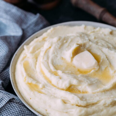 Cream Cheese Mashed Potatoes: The Creamiest Potatoes Ever!