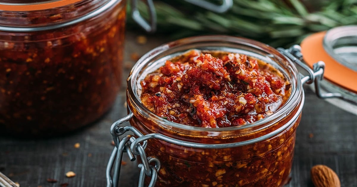 Sun-Dried Tomato Pesto (Pesto Rosso) - Striped Spatula