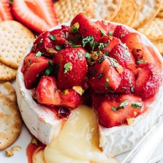 roasted strawberry baked brie recipe 19