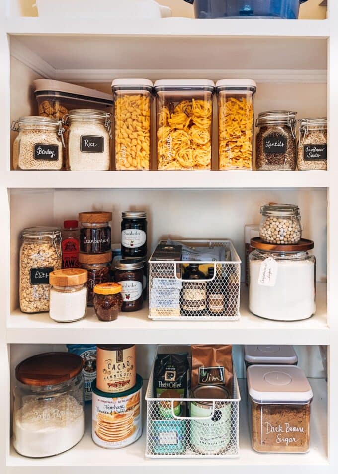 Organize Food Storage Containers and Lids - Tips