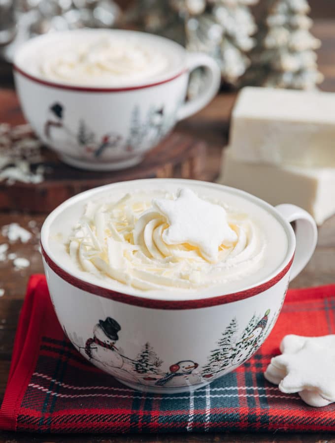 white hot chocolate mugs