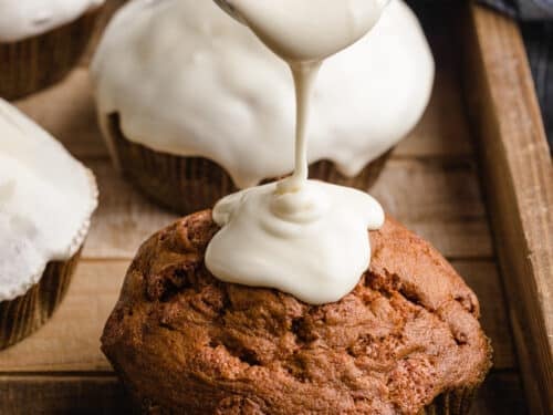 Pumpkin Mini Cakes With Cream Cheese Glaze And Candied Bacon Bits